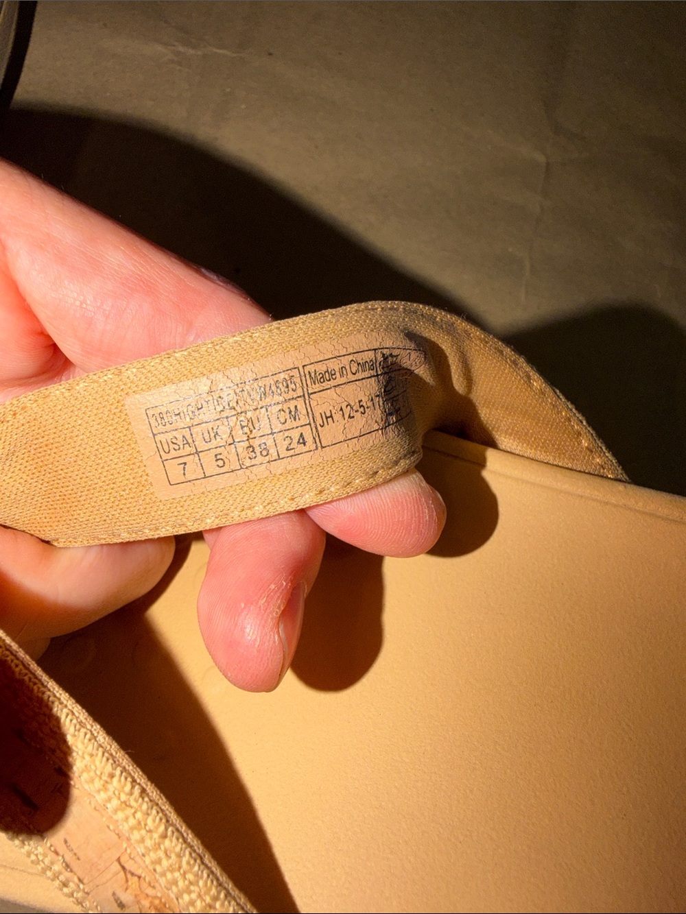 Vionic Women's Tan Wedge cork Flip Flop Sandals - Picture 4 of 4